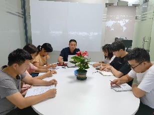 員工會議-91视频免费播放電子